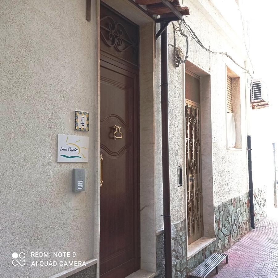 Ferienwohnung Casa Peppino Letojanni Exterior foto